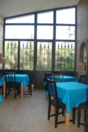 Clara Hotel Tivoli