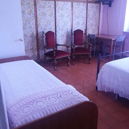 Clara Hotel Tivoli