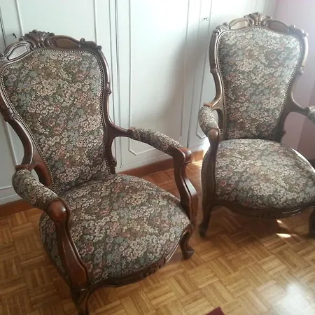 Hotel Clara 2*